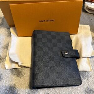 Louis Vuitton Medium Agenda